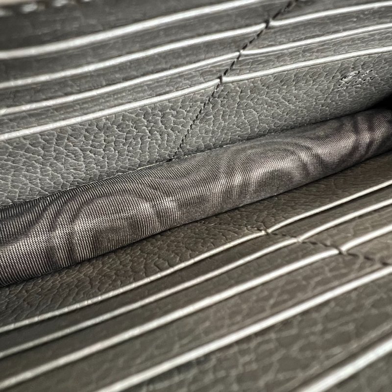 GUCCI 615523 灰SOHO 鐵牌肩背包-6