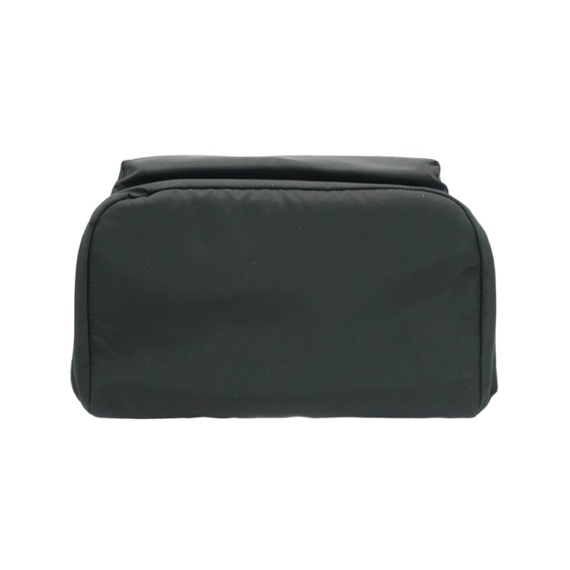 Prada 再生尼龍銀三角logo後背包(2V066A-黑)-3