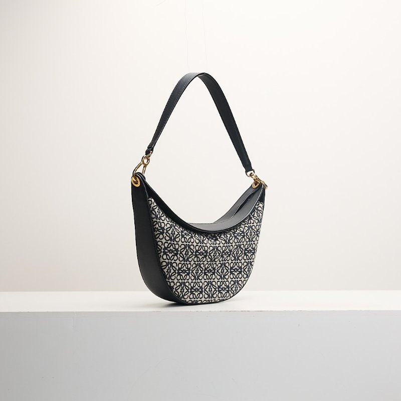 二手Loewe Luna小號半月包/刺繡深藍-1
