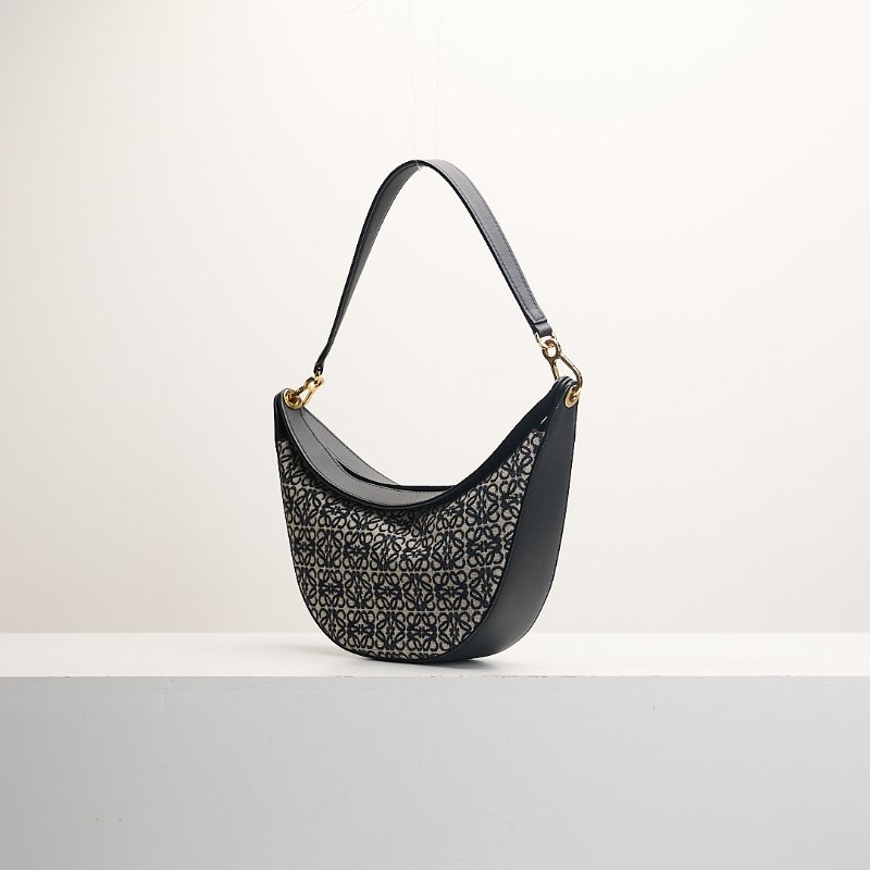 二手Loewe Luna小號半月包/刺繡深藍-2