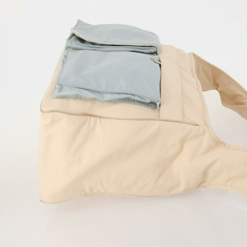 【日本直送】香奈兒運動單背包 尼龍 象牙色 銀色 CC 標誌 正品 YKZ147A-2