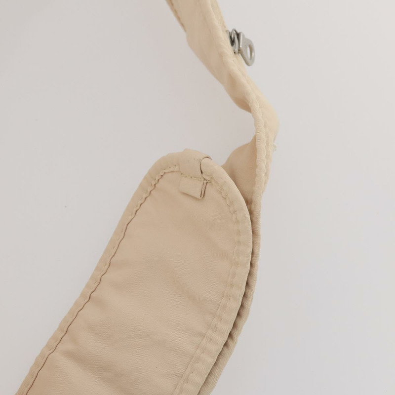 【日本直送】香奈兒運動單背包 尼龍 象牙色 銀色 CC 標誌 正品 YKZ147A-7