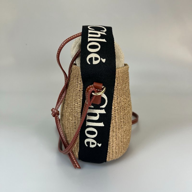 CHLOE 草編水桶包-2