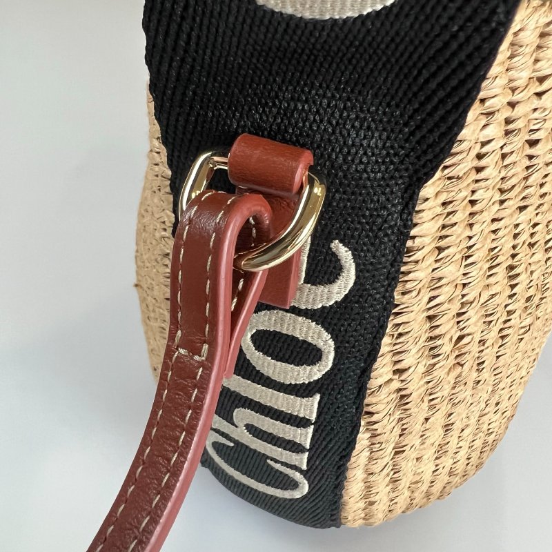 CHLOE 草編水桶包-7