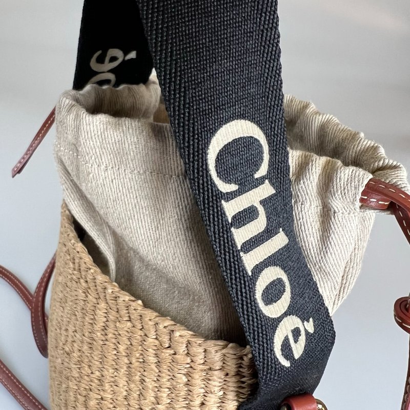 CHLOE 草編水桶包-8