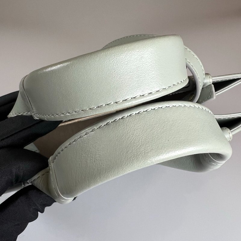 CHLOE 皮革湖水綠WOODY 小號 兩用包-8