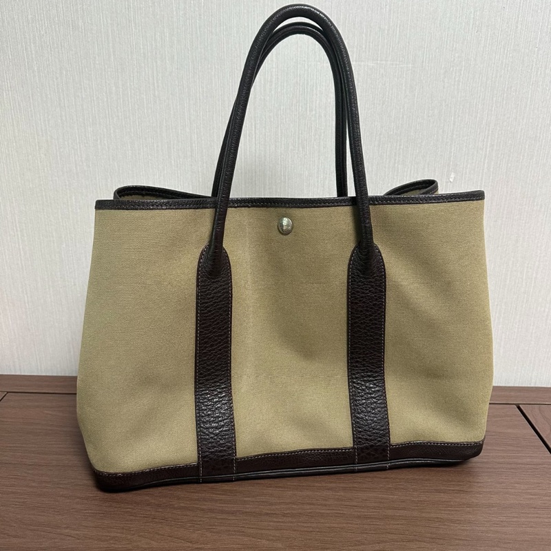 【罕見顏色✨日系軍裝風🪖男女都適合👫🏻】Hermes 愛馬仕 Garden party 36 橄欖綠拼烏木色-3