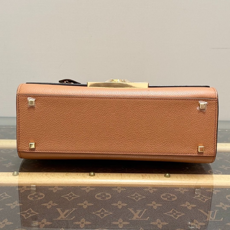 MOYNAT 金棕金扣Rejane中號 手提肩背斜背包26*19*9 95新 配件盒子 塵袋 吊牌-3