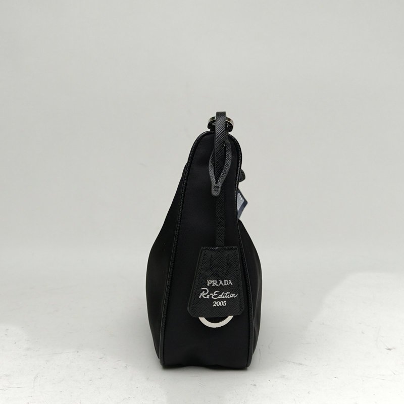 PRADA Hobo三合一黑色尼龍肩背包-1