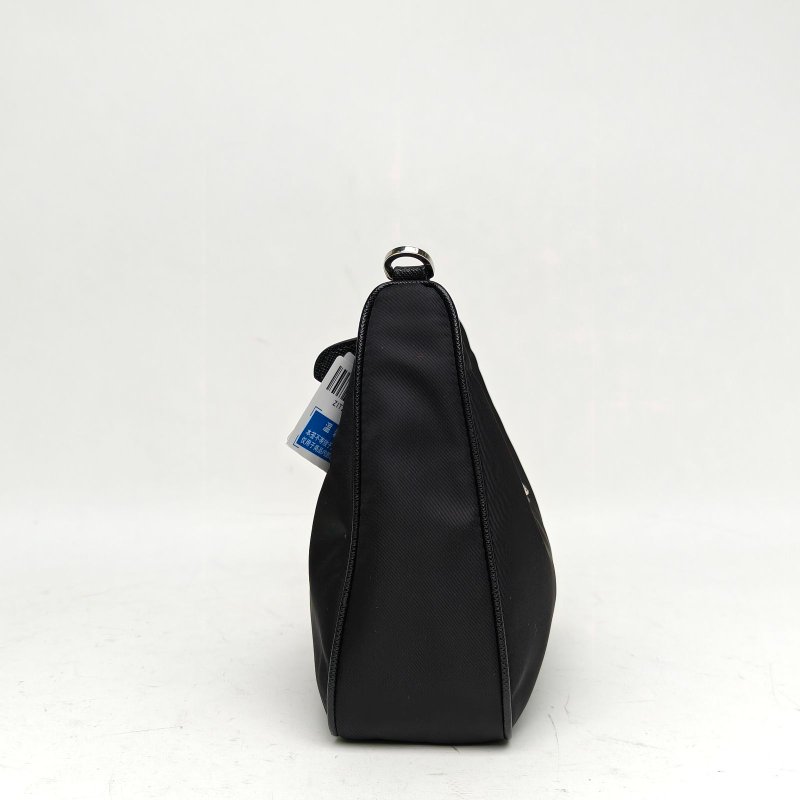 PRADA Hobo三合一黑色尼龍肩背包-3
