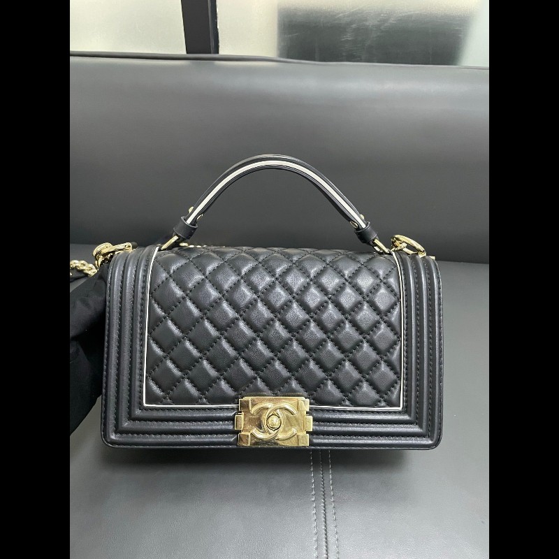 Chanel Leboy with handle-1