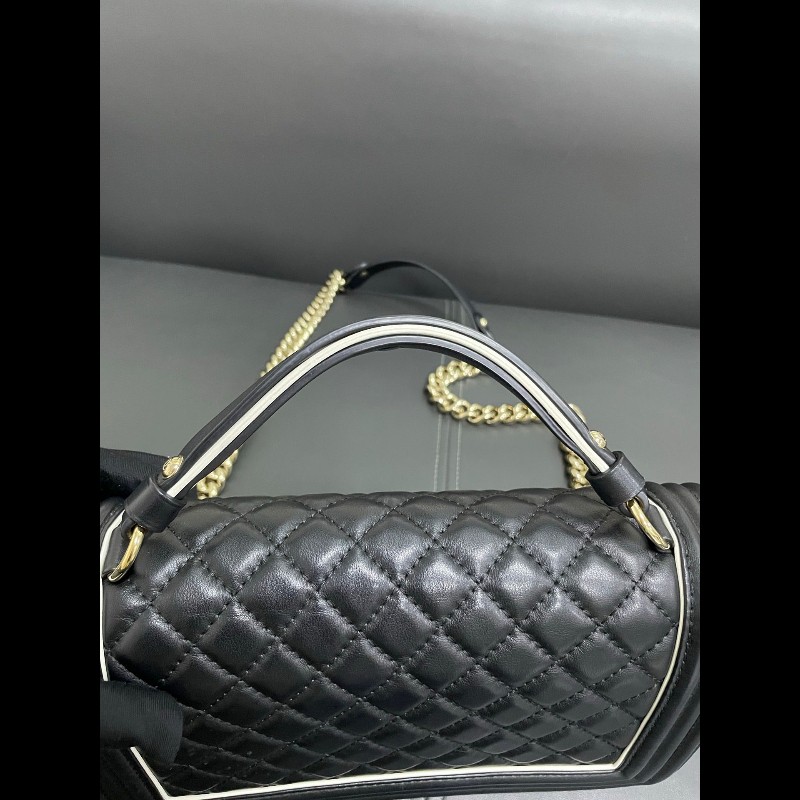 Chanel Leboy with handle-6