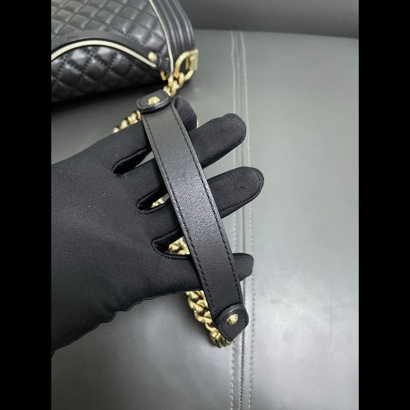 Chanel Leboy with handle-17