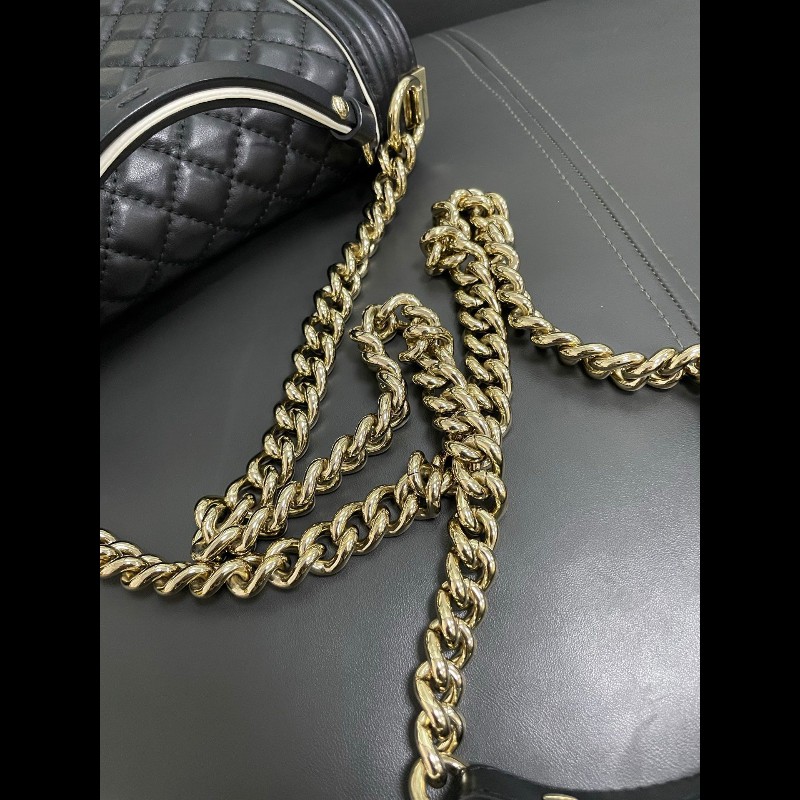 Chanel Leboy with handle-18