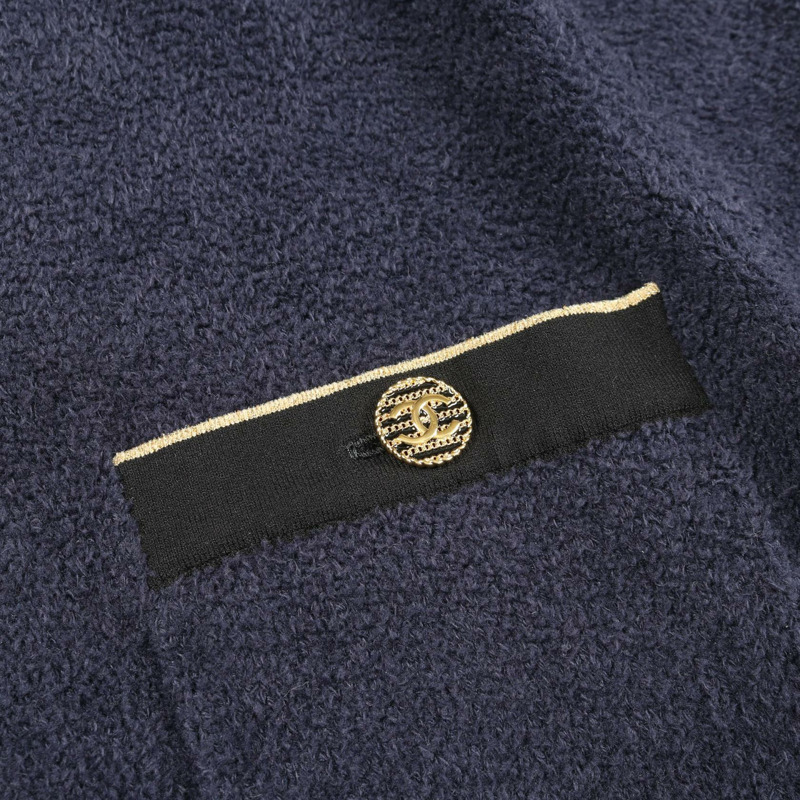 香奈兒 COCO 標誌紐帶開襟羊毛衫外套，棉質，海軍藍/黑色/金色，二手女款 #36 CC-8