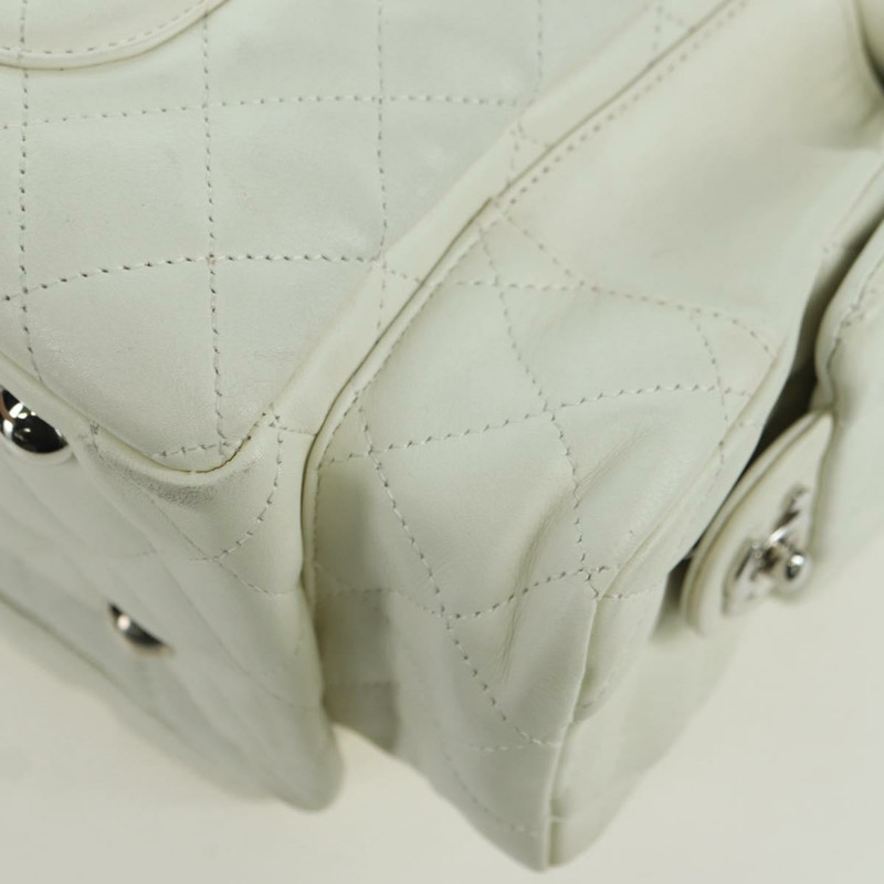 【日本直送】香奈兒 Cambon 系列絎縫手提包，白色銀色雙C標誌皮革，正品 YKZ1328SAV-17