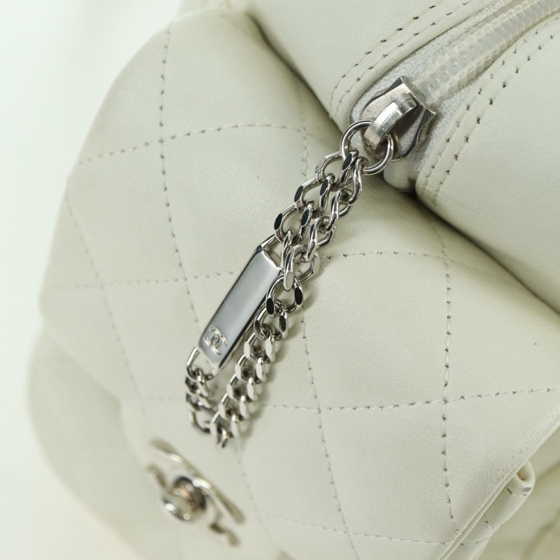 【日本直送】香奈兒 Cambon 系列絎縫手提包，白色銀色雙C標誌皮革，正品 YKZ1328SAV-22