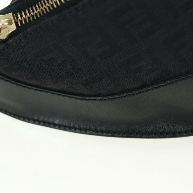 【日本直送】FENDI Zucchino帆布Mamma Baguette腰包 黑色金色 Auth am11355V-14