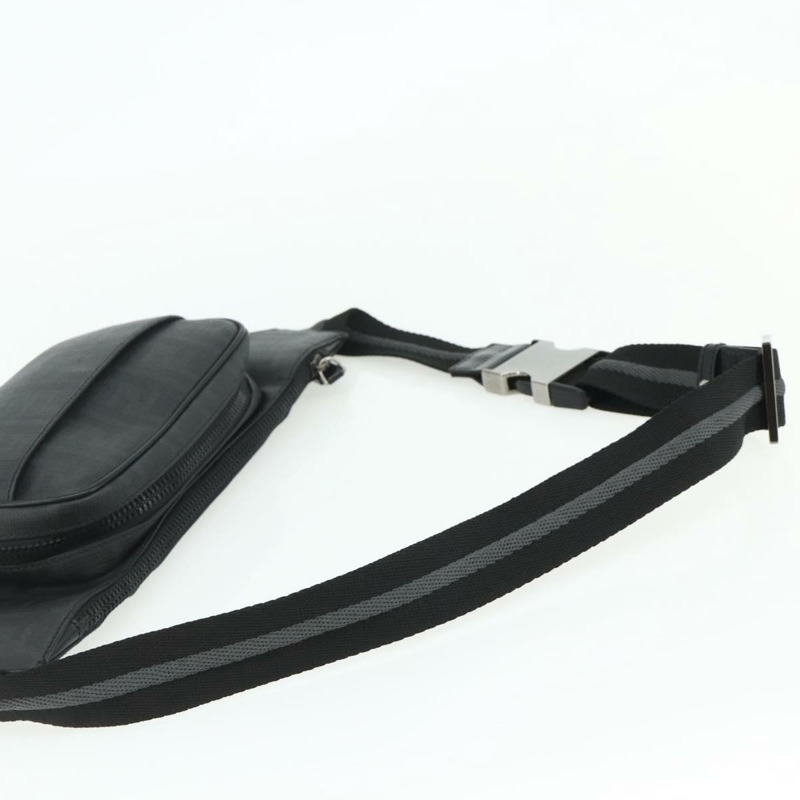 【日本直送】FENDI Zucca 帆布身體包黑色銀色正品 ka3874M-6