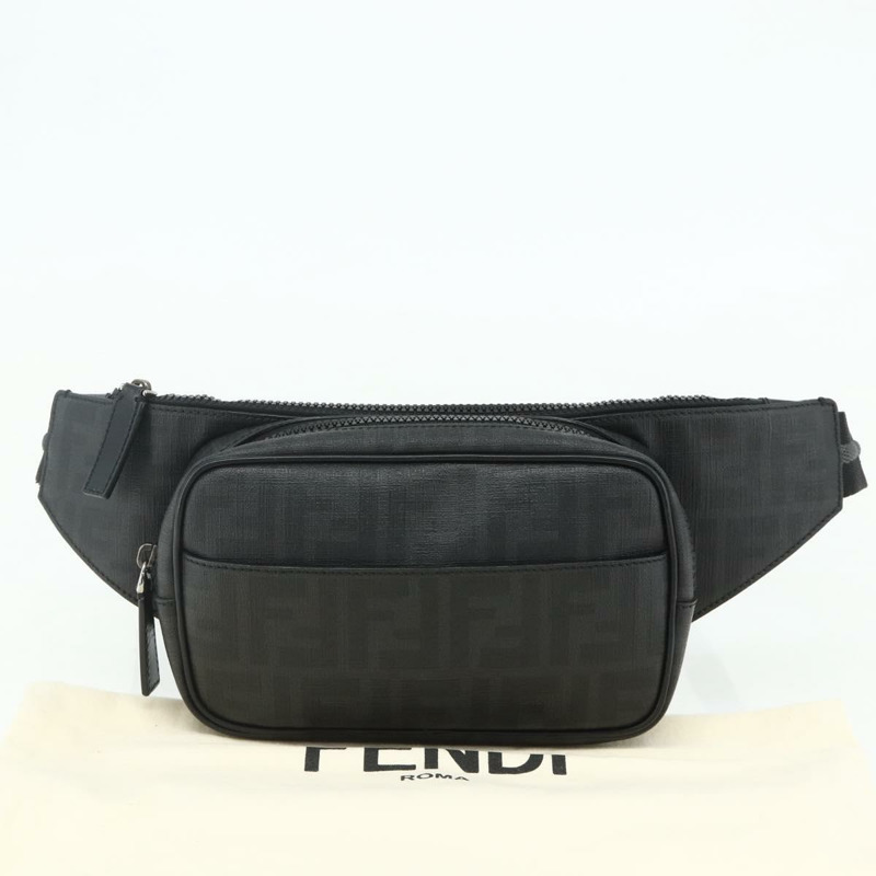 【日本直送】FENDI Zucca 帆布身體包黑色銀色正品 ka3874M-24