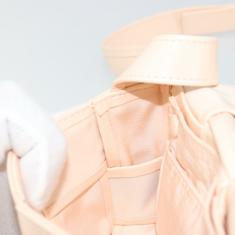 【日本直送】BOTTEGA VENETA MAXI INTRECCIATO 粉紅真皮肩包 正品 ka3964M-19