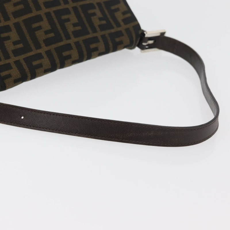 【日本直送】FENDI Zucca帆布Mamma Baguette單肩包 棕色/黑色 正品 176565SAV-6