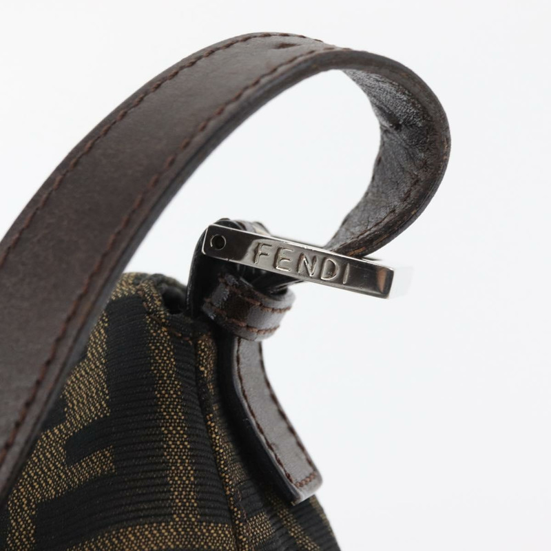 【日本直送】FENDI Zucca帆布Mamma Baguette單肩包 棕色/黑色 正品 176565SAV-7