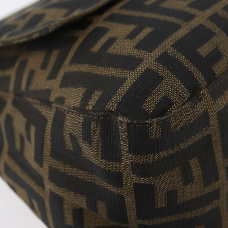 【日本直送】FENDI Zucca帆布Mamma Baguette單肩包 棕色/黑色 正品 176565SAV-14