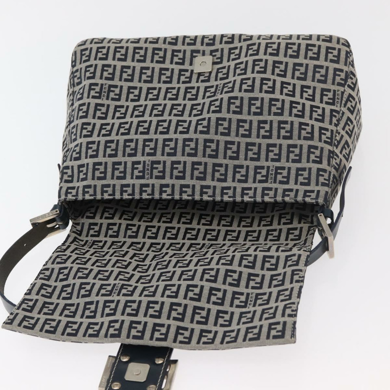 【日本直送】FENDI Zucchino 帆布 Mamma Baguette 單肩包 海軍藍 銀色 正品 176566V-20