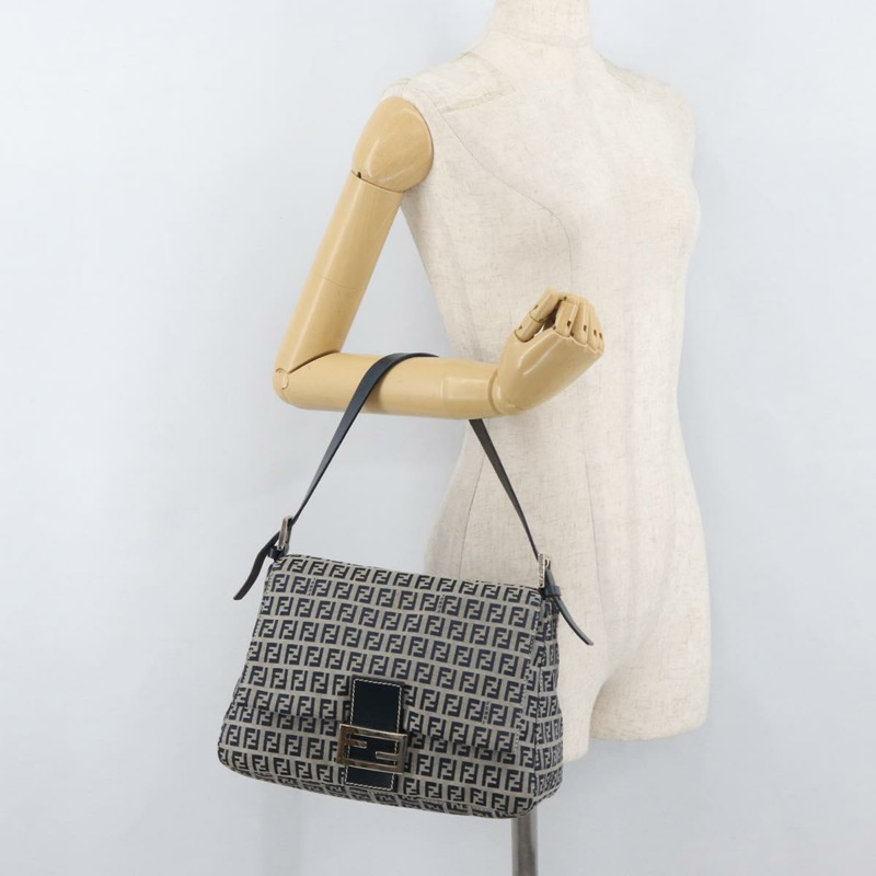 【日本直送】FENDI Zucchino 帆布 Mamma Baguette 單肩包 海軍藍 銀色 正品 176566V-26