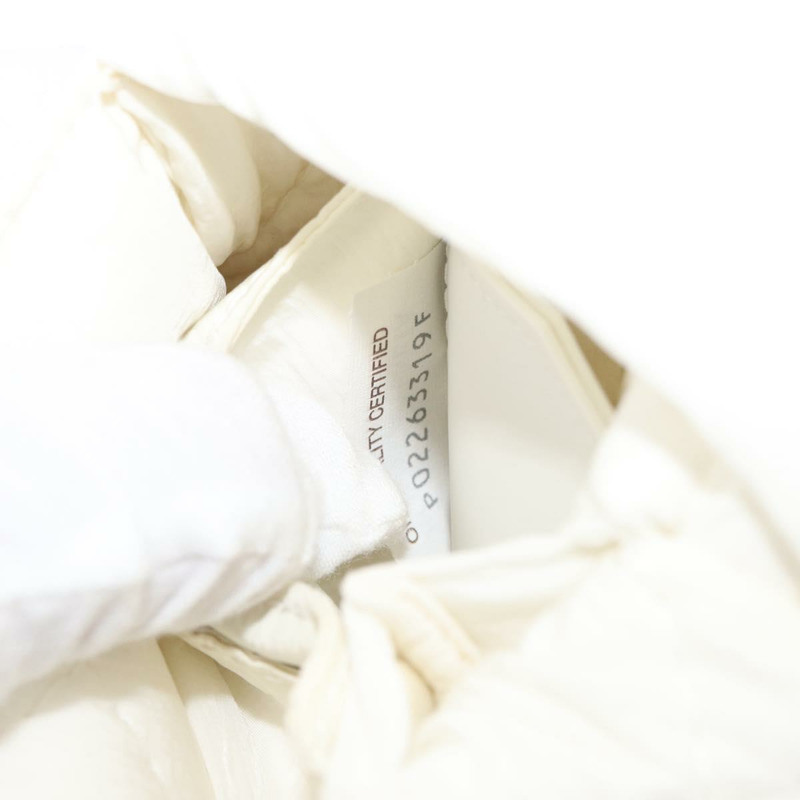 【日本直送】BOTTEGA VENETA MAXI INTRECCIATO 卡式單肩包尼龍白色正品 mr2368A-11