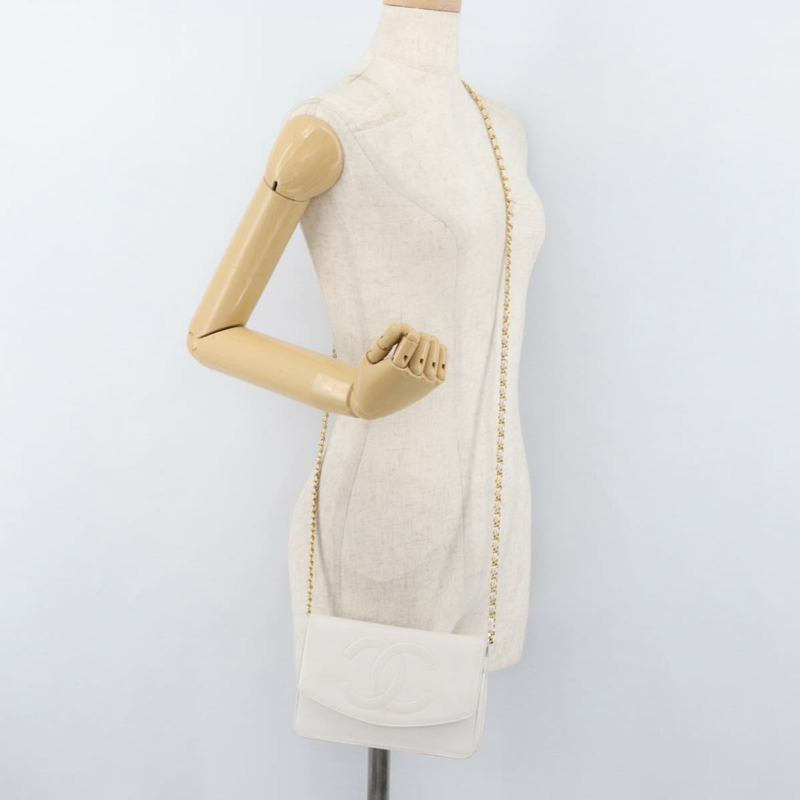 【日本直送】香奈兒鏈單背包 魚子醬紋白金 CC Auth mr2378A-21