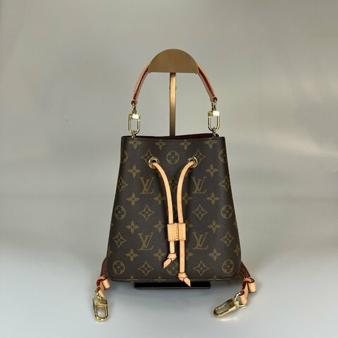 LV M46581/晶片款 老花水桶包 BB