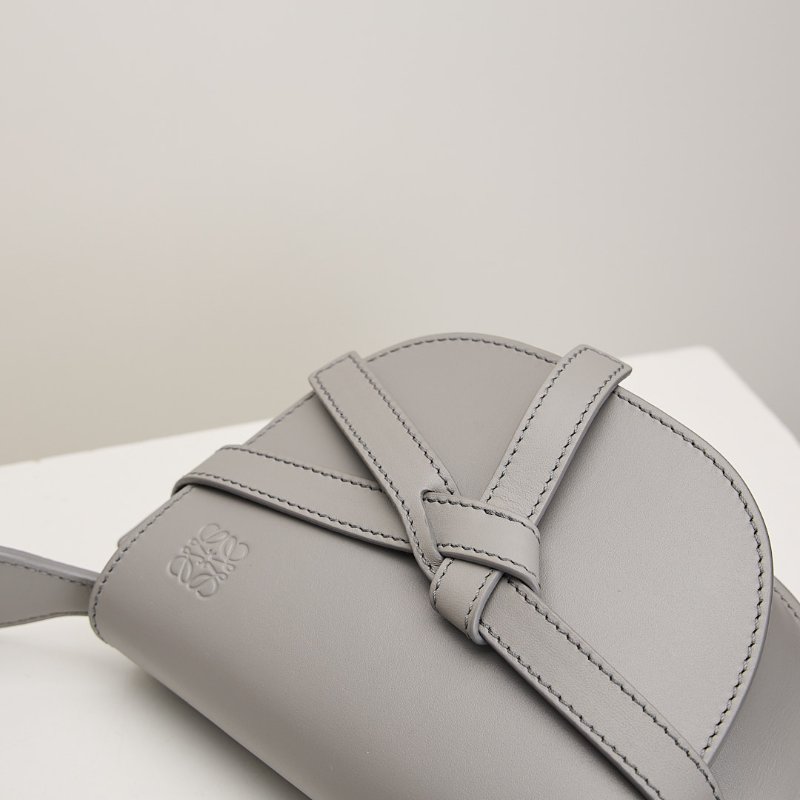 二手Loewe Gate mini 珍珠灰-3