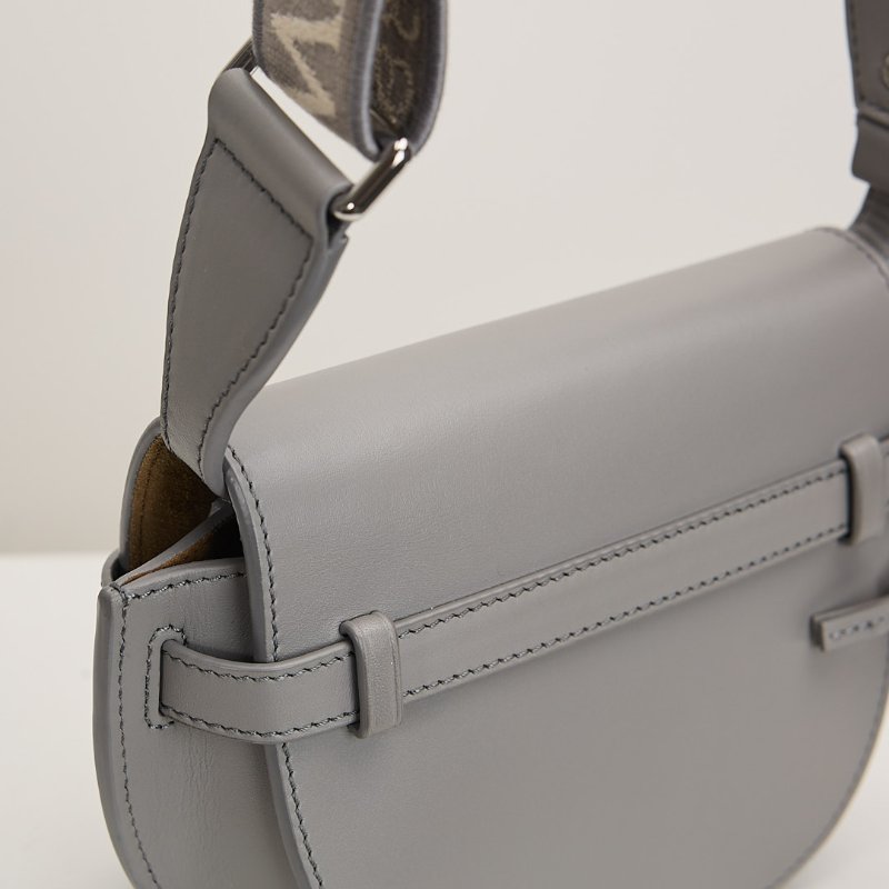 二手Loewe Gate mini 珍珠灰-14
