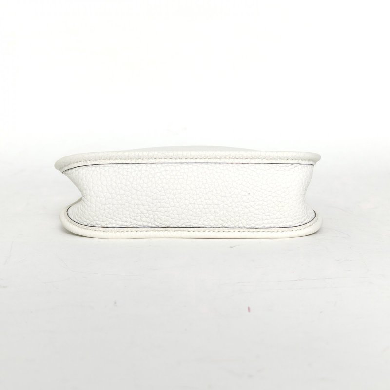 HERMES EvelyneMini16新白色TC皮B刻金扣肩背包-4