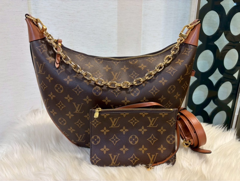 ［ 時髦大包 ］LV Loop Hobo 老花彎月包 晶片款-0