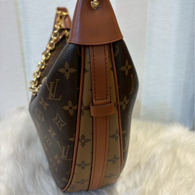 ［ 時髦大包 ］LV Loop Hobo 老花彎月包 晶片款-2