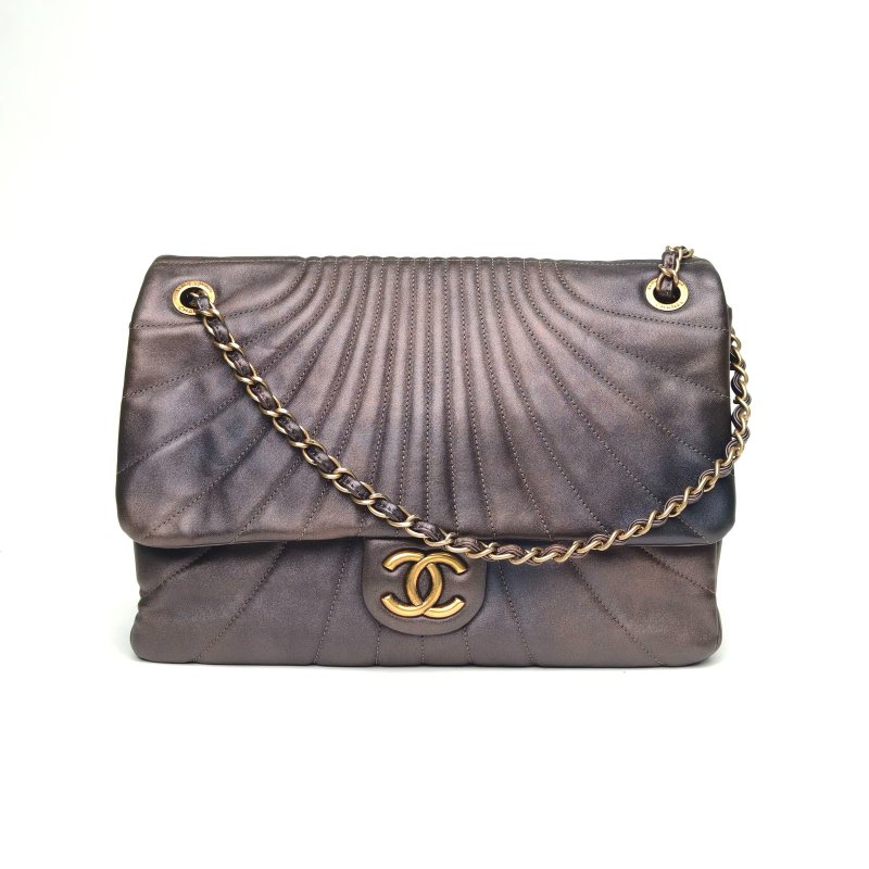 CHANEL 漸變色牛皮13開金扣CFMAX炫彩漸變機場包肩背包-0