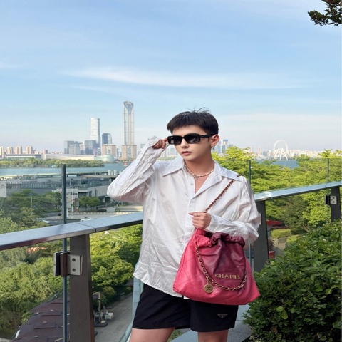 Chanel AS3261 22 bag 束口肩背包