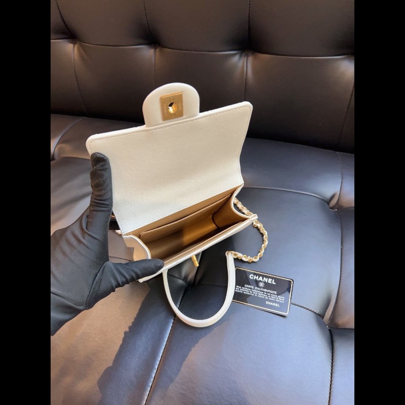 Chanel pearl mini square-3