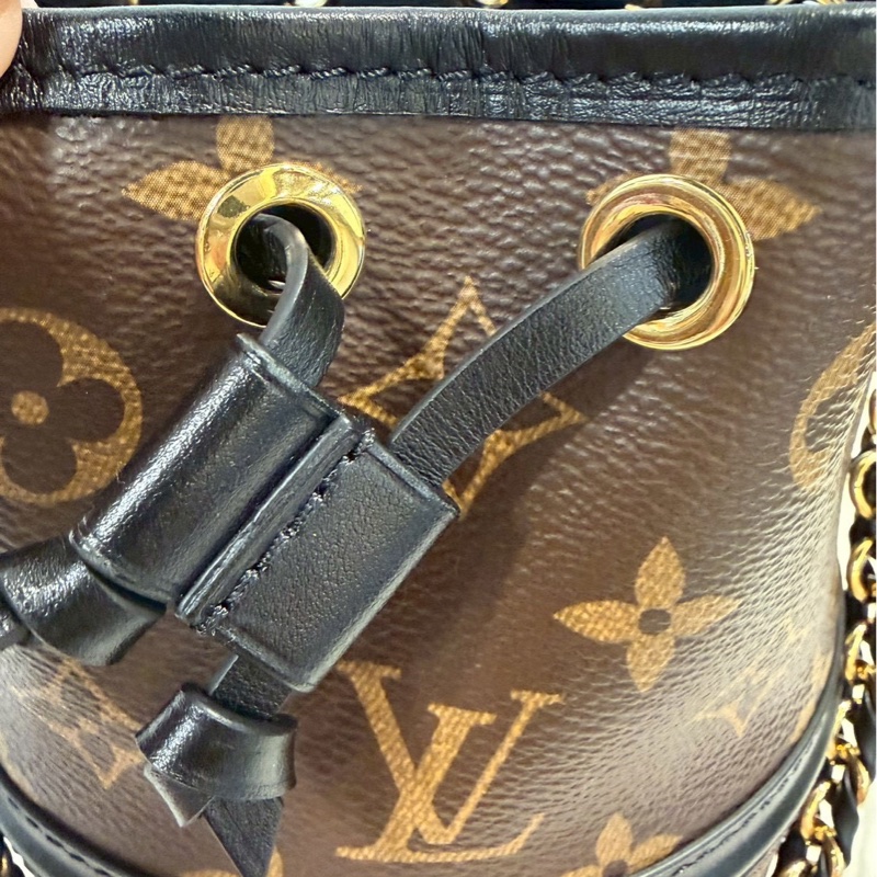 ［ 櫃價$107000 ］LV Canoe 老花束口水桶包 晶片款-3