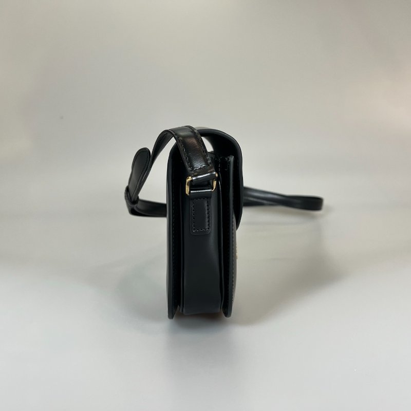 CELINE  黑金皮革馬鞍包-2