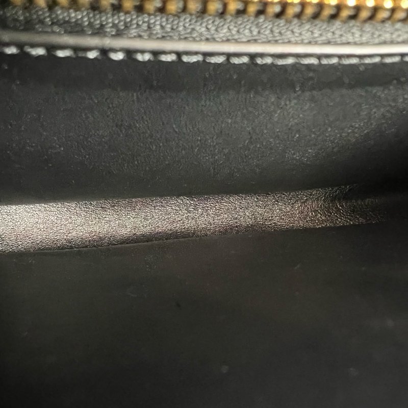 CELINE  黑金皮革馬鞍包-7