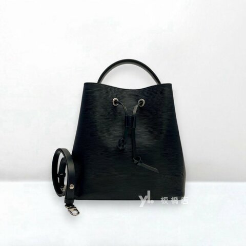 S5206-LV NEONOE 黑色EPI水波紋皮革水桶包 M54366