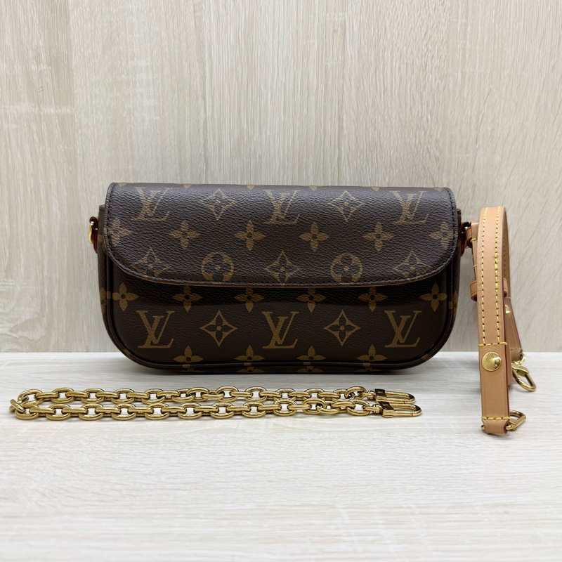 LV🤎原花IVY WOC側背包M81911-1