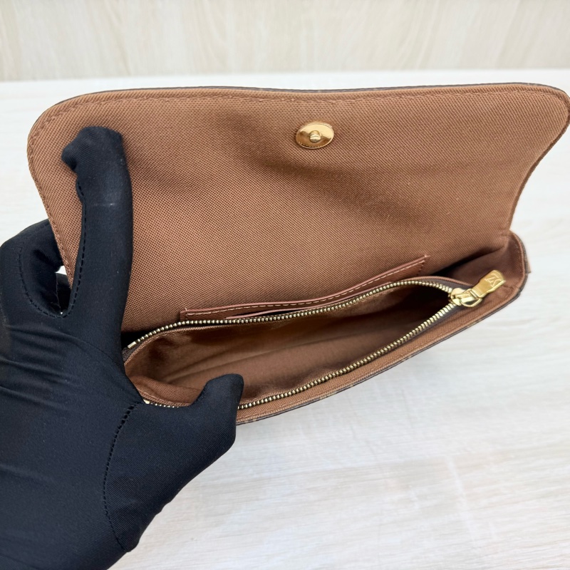 LV🤎原花IVY WOC側背包M81911-8