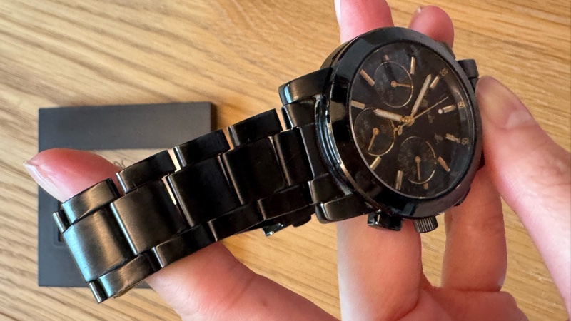 Agnes b三眼黑金38mm不銹鋼石英錶-8