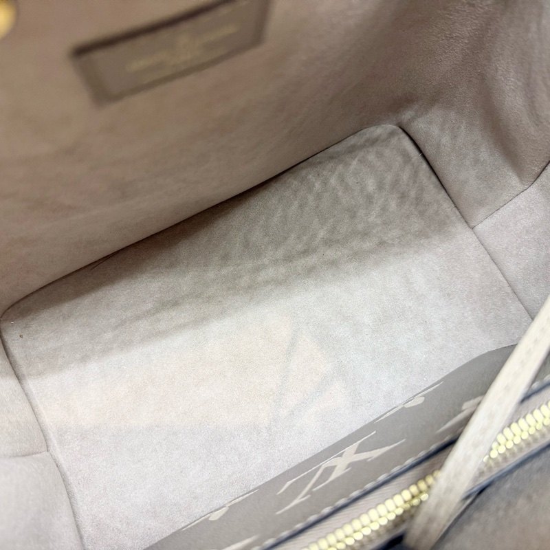 LV🩶斑鳩灰牛皮Neonoe MM水桶包M45555-13