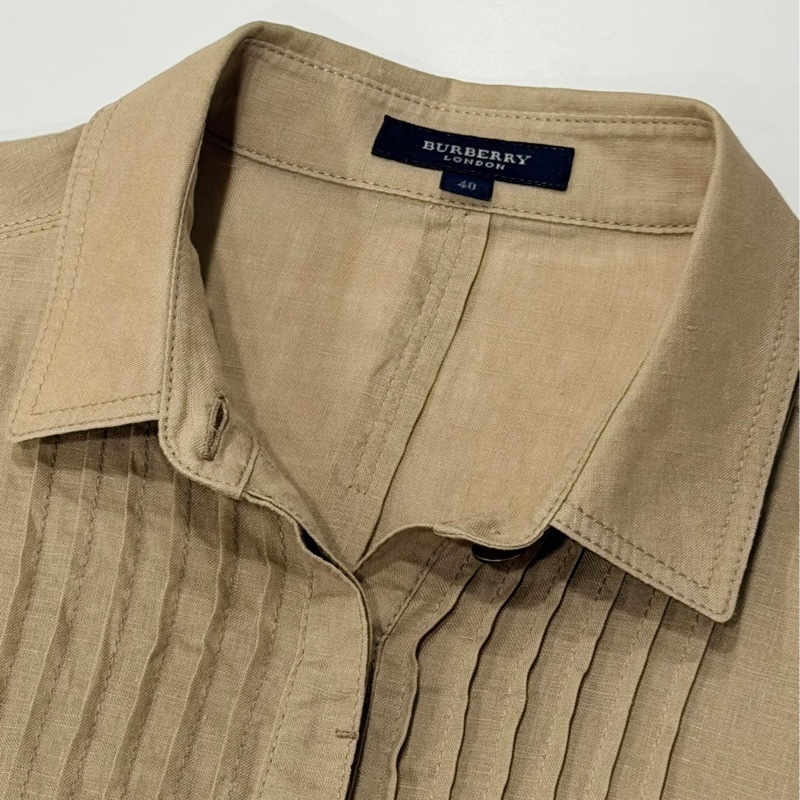 BURBERRY 倫敦 卡其反褶格紋長版戰馬上衣-8